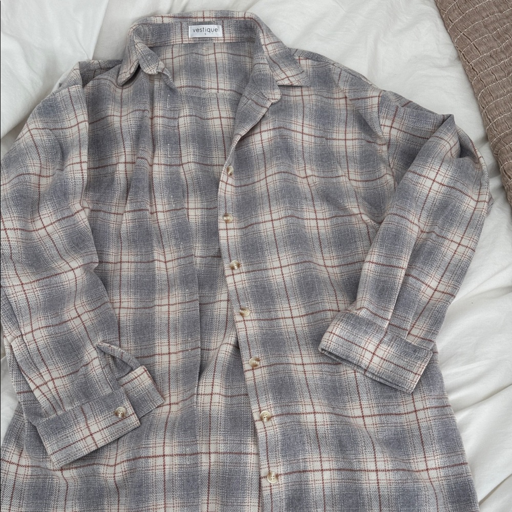 Vestique Cream and Gray Plaid Shirt